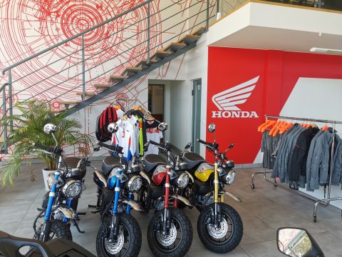 Nowy wygląd salonu motocyklowego